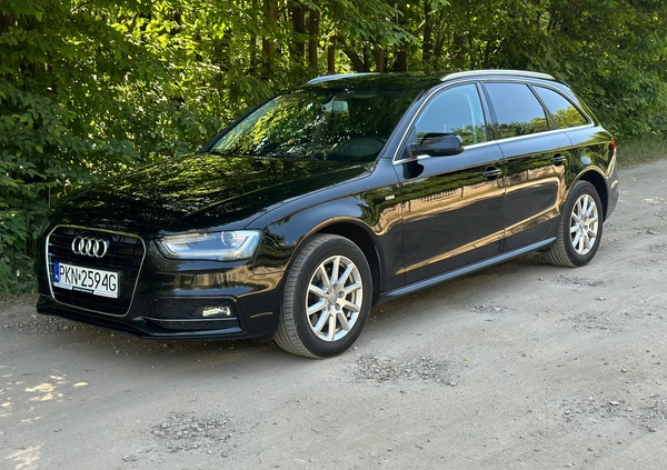 Audi A4 cena 52700 przebieg: 227000, rok produkcji 2015 z Góra małe 742